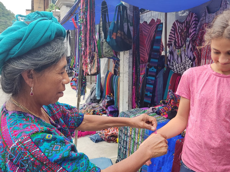 "שדות סוכר בגואטמלה…" -אגם אטיטלן