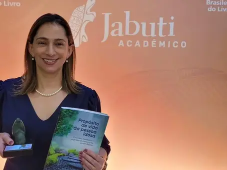 “Propósito de vida da pessoa idosa” recebe Prêmio Jabuti Acadêmico