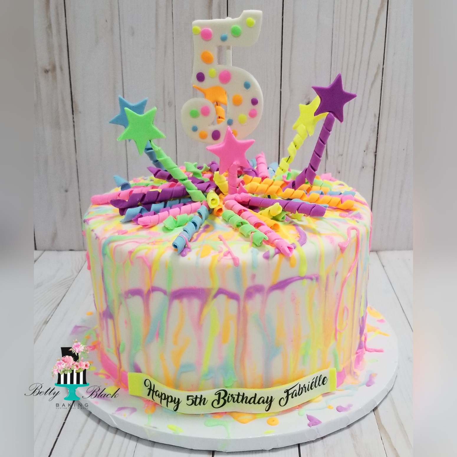 glow in the dark theme cake