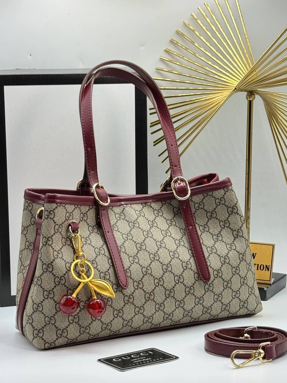Thumbnail: Bag P3411