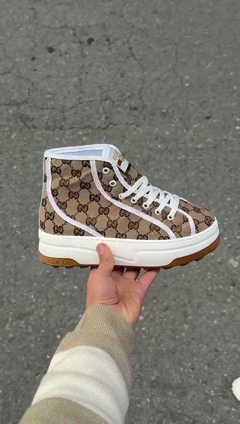 Thumbnail: Shoes H3357