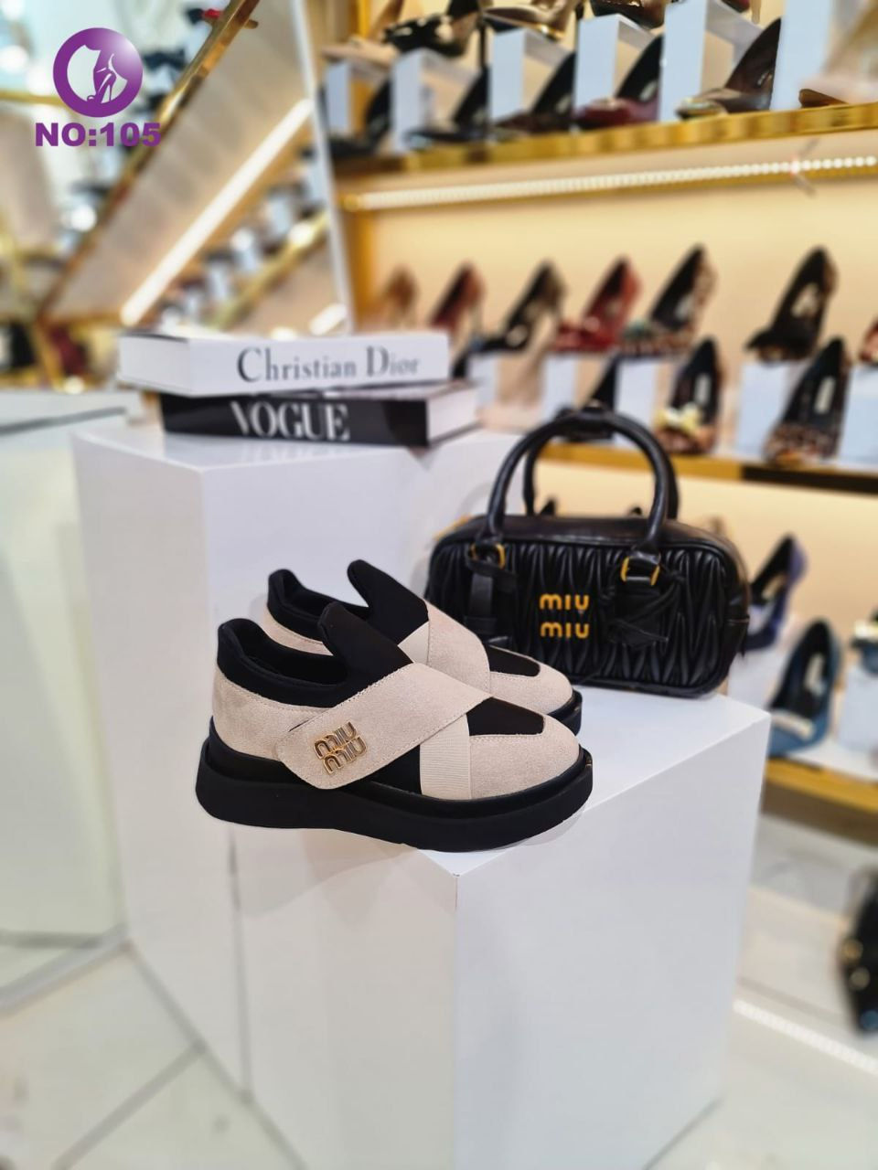 Thumbnail: Shoes & Bag M3082