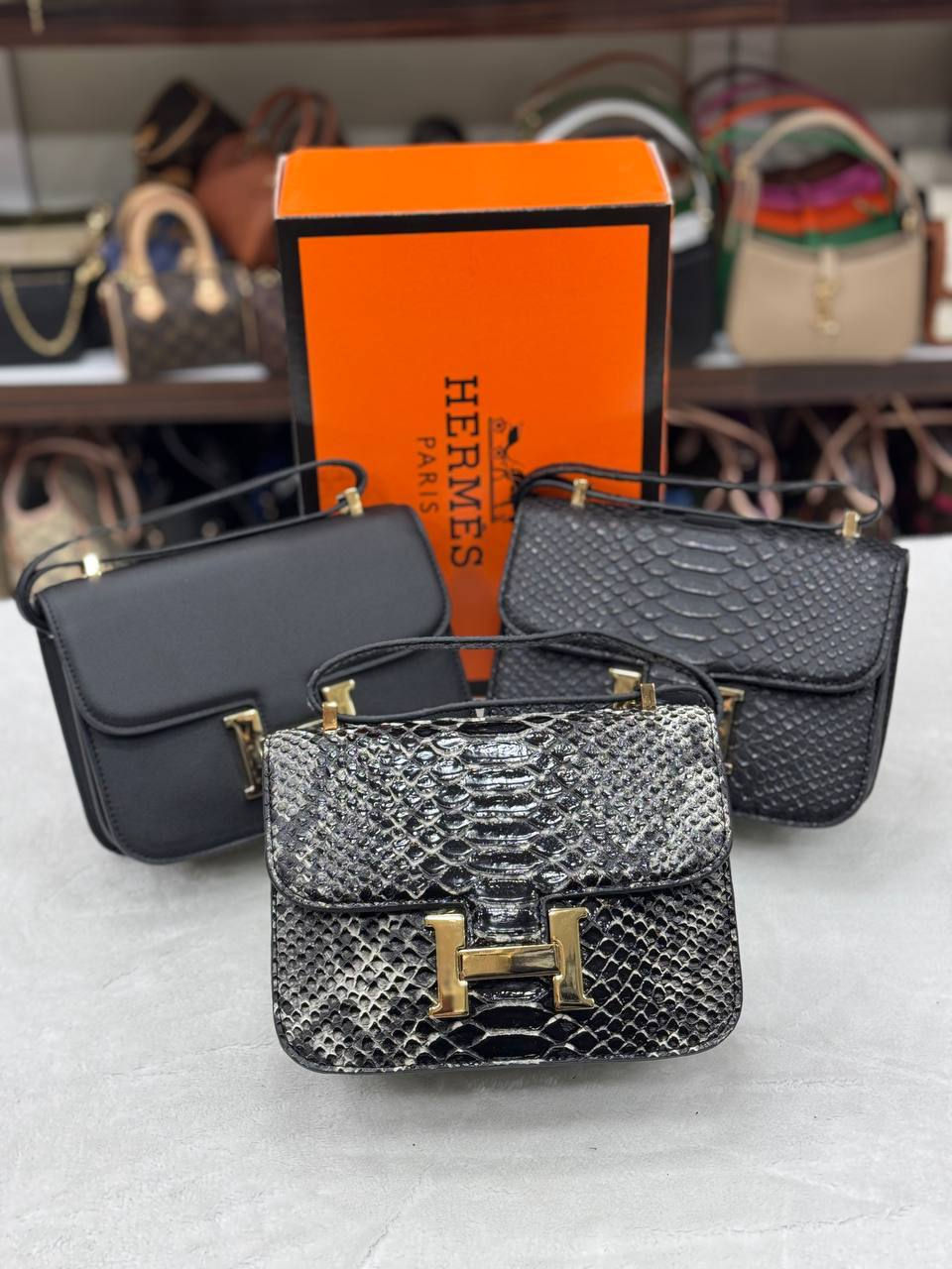 Thumbnail: Bag P3395