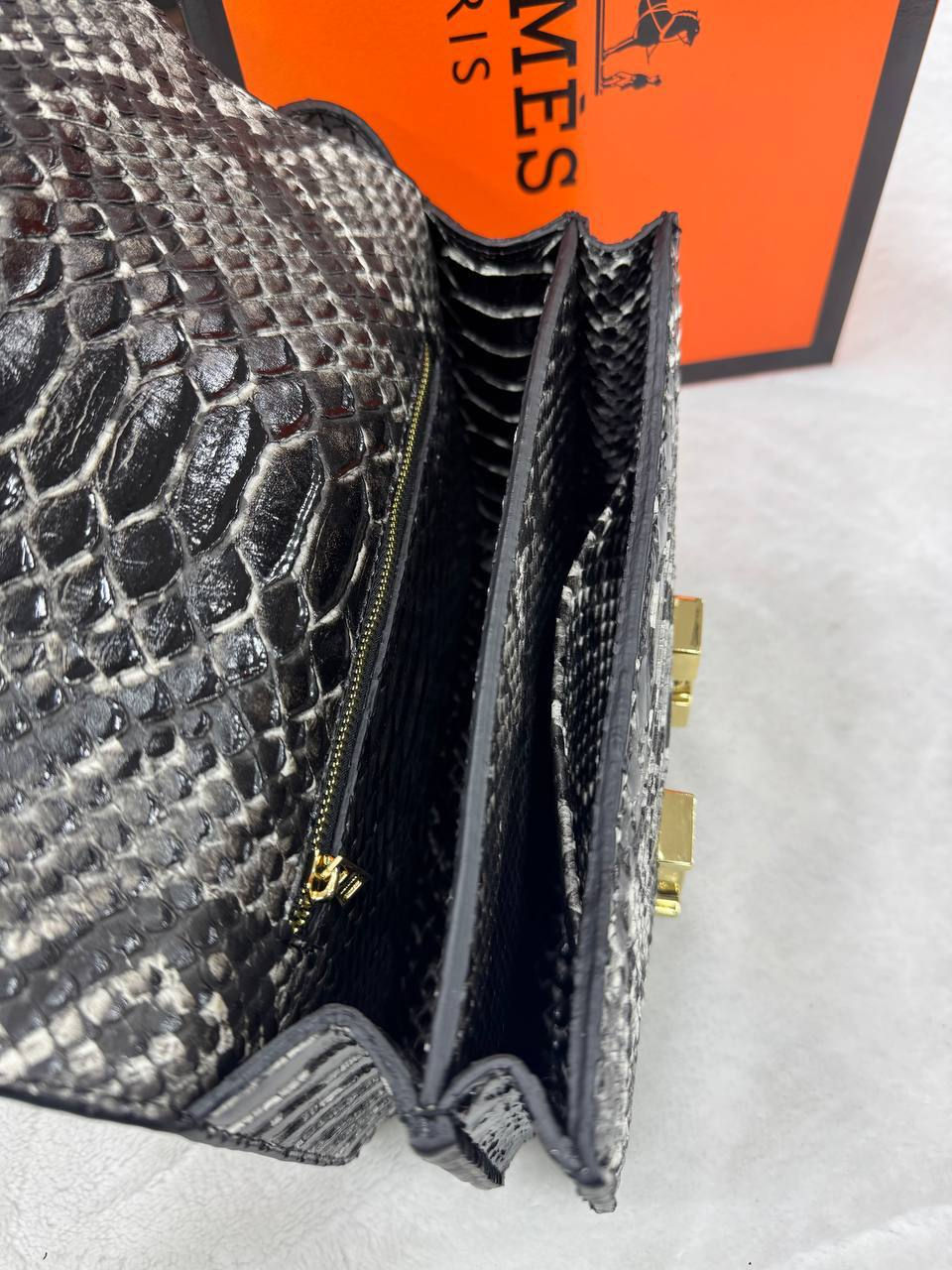 Thumbnail: Bag P3395
