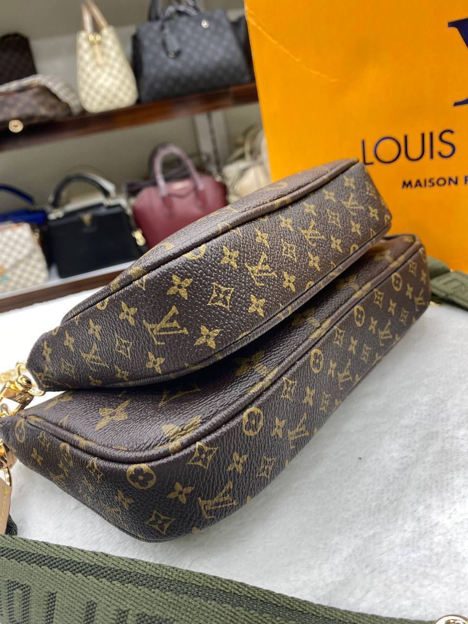 Thumbnail: Bag P3397
