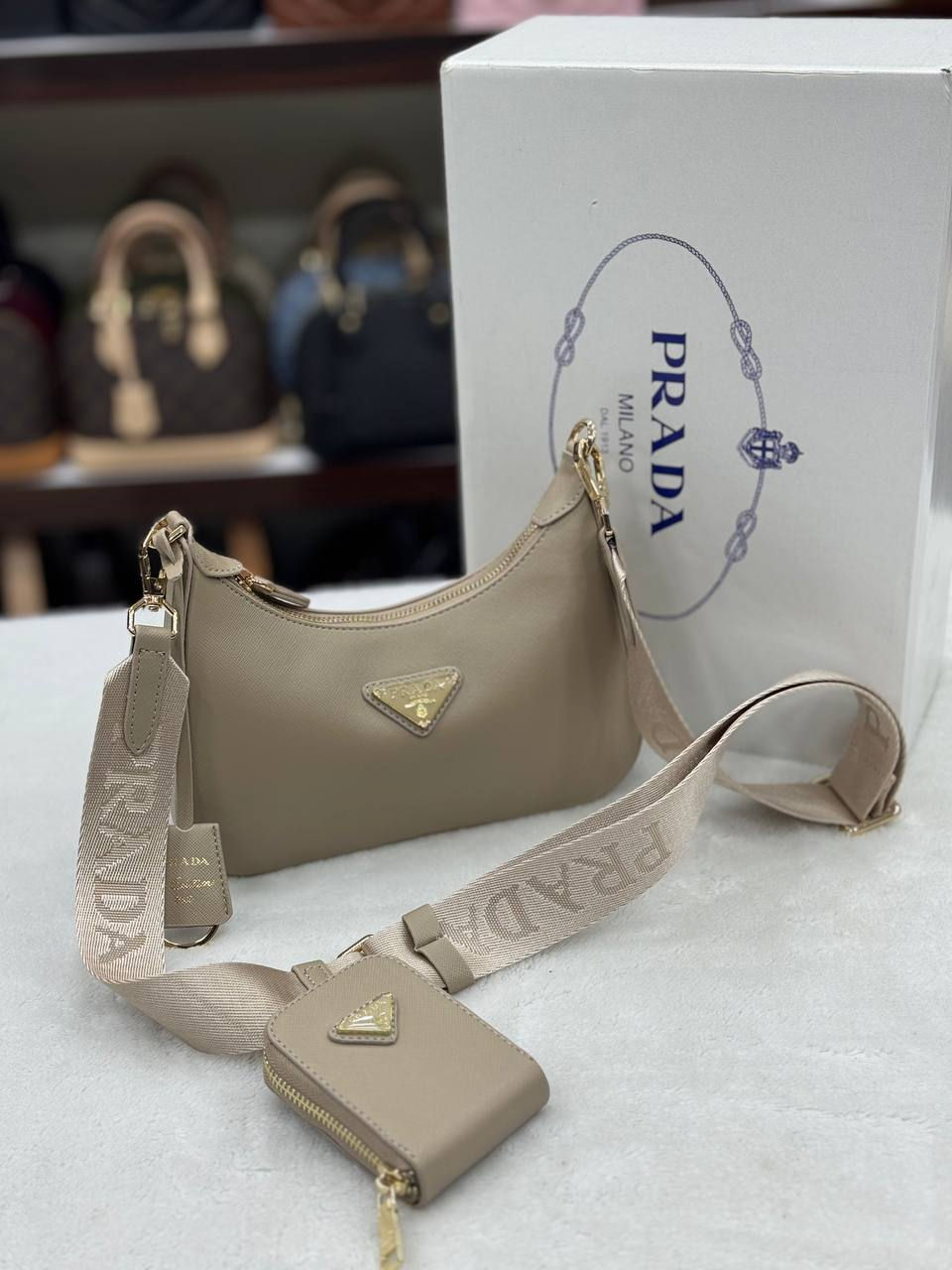 Thumbnail: Bag P3405