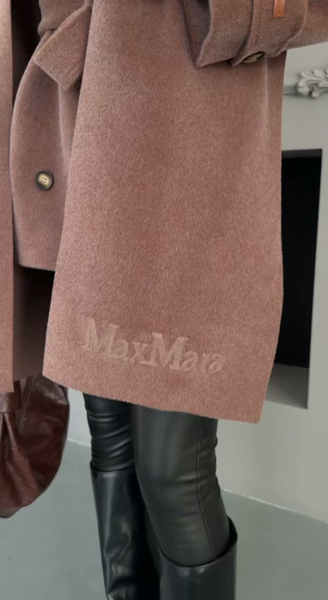 Thumbnail: Winter Coat C3298