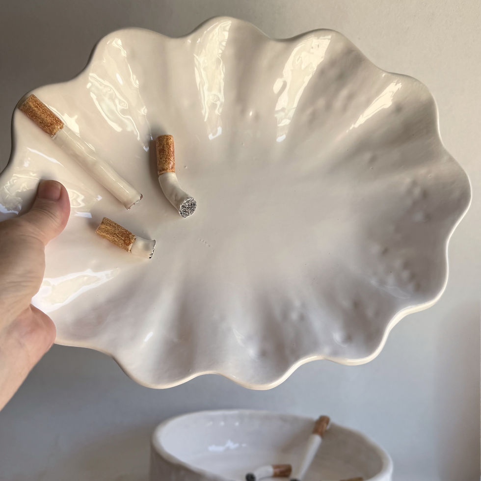 Thumbnail: dirty-ashtray-collection