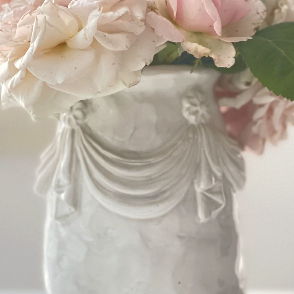 Thumbnail: drape and tassel vase
