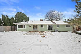 7216 N Mohawk Ave, Glendale 53217