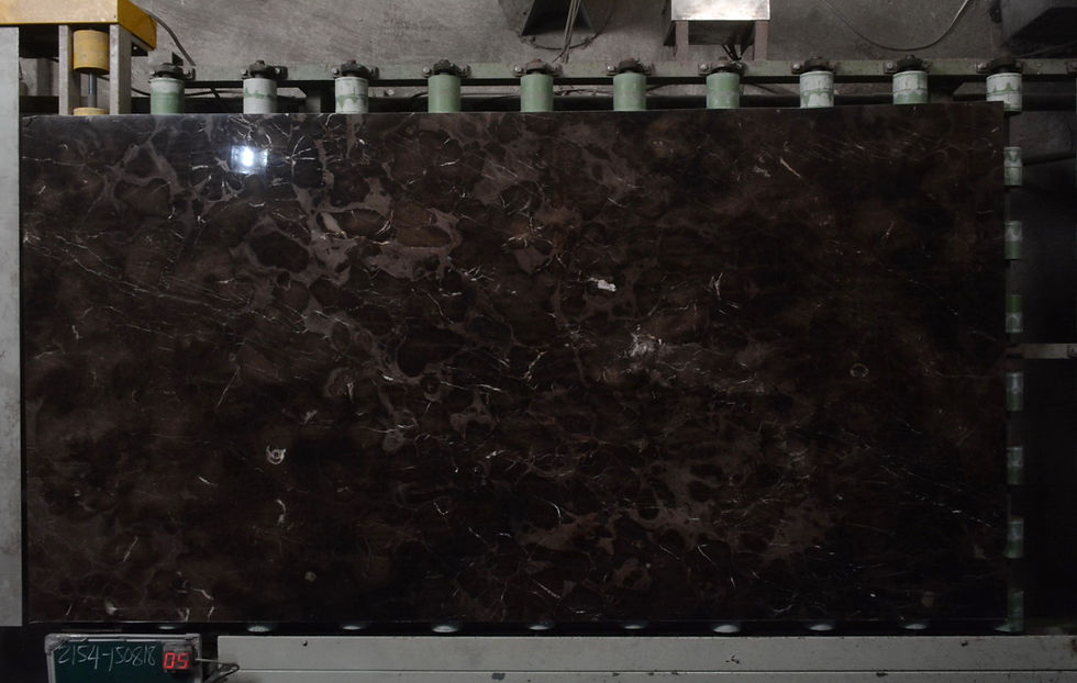 Thumbnail: 黑金鋒