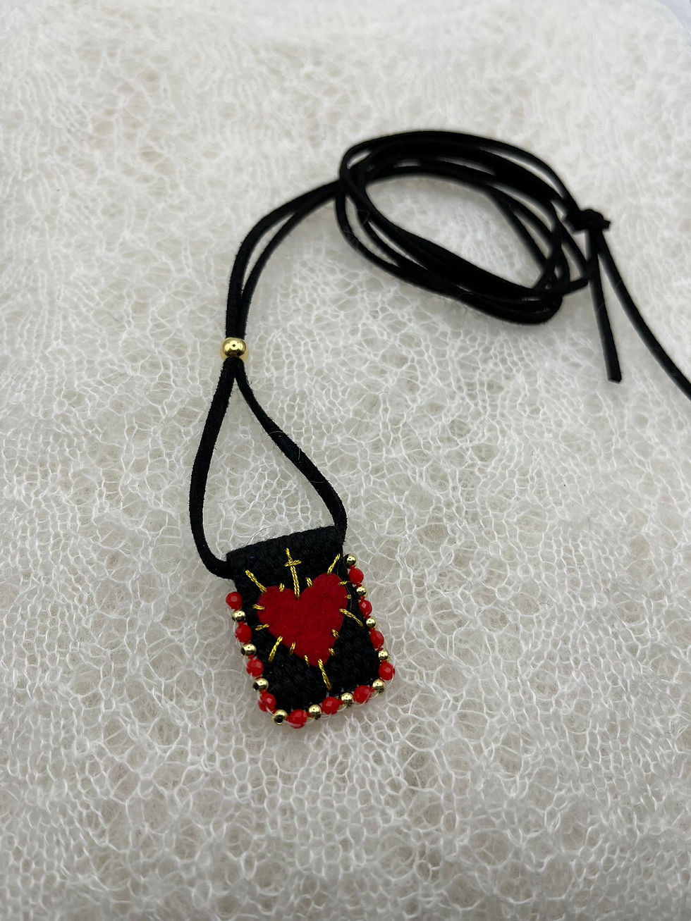 Thumbnail: Collar Gia