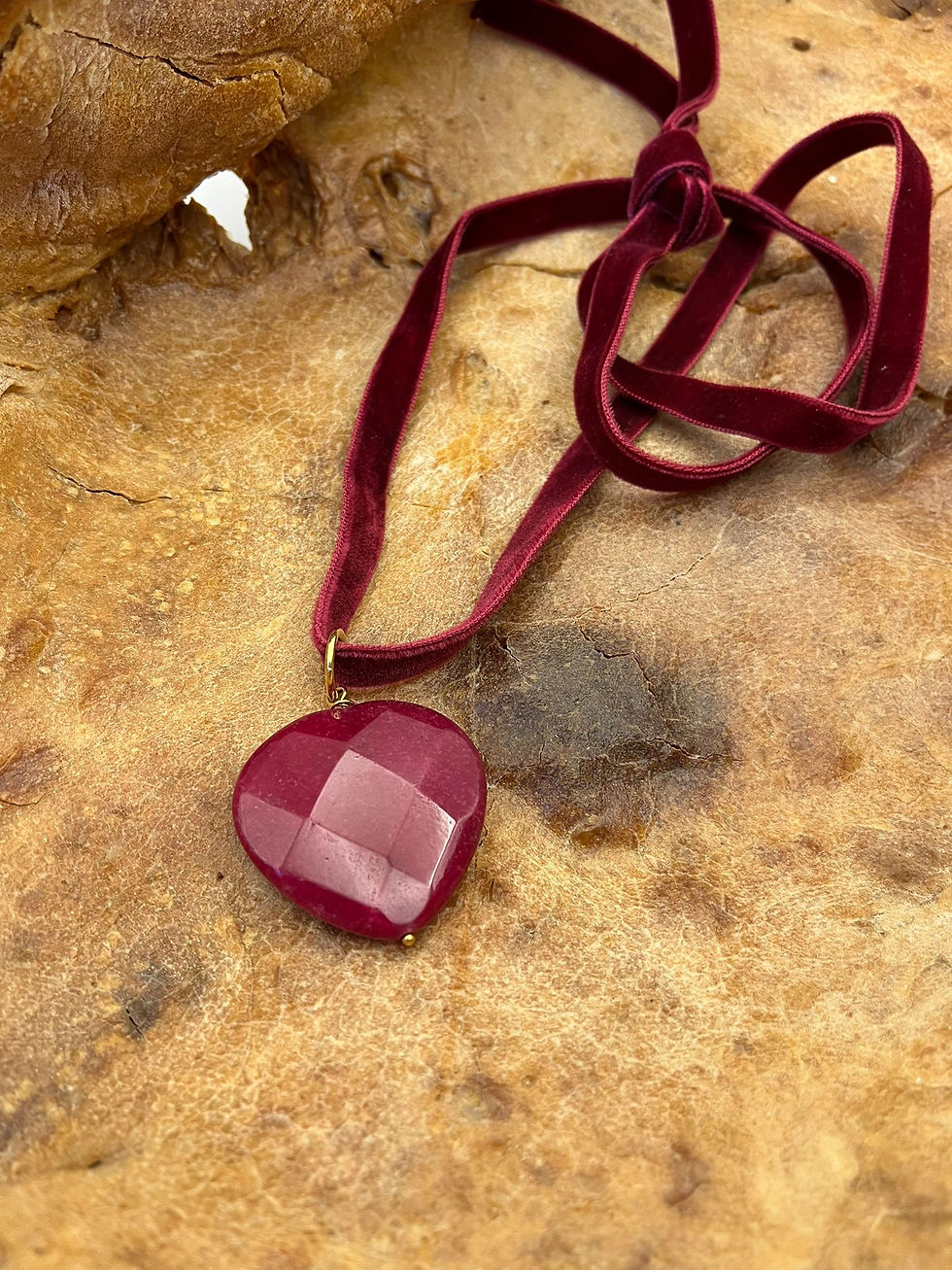 Thumbnail: Collar Terciopelo con corazón