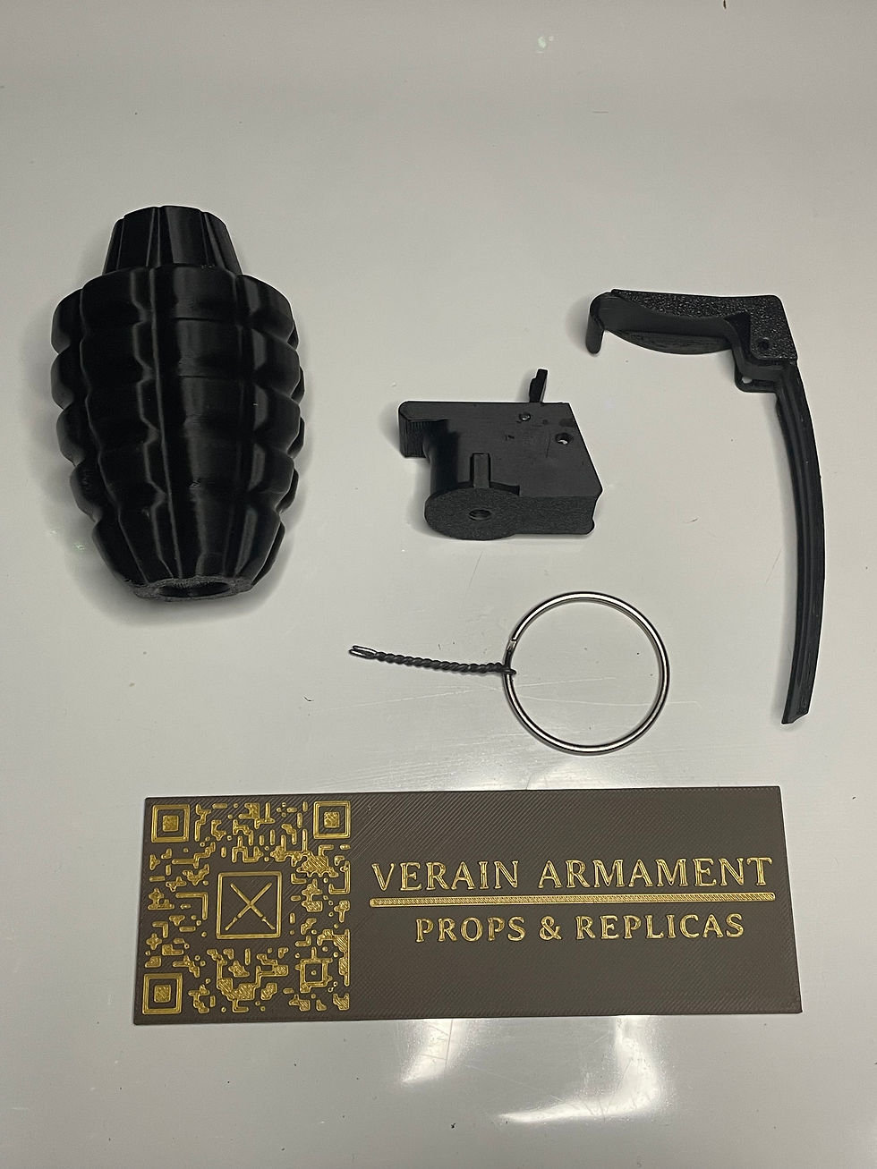 Thumbnail: Mk2 Pineapple Frag Grenade Replica Kit