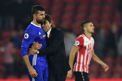 "Conte y Costa no la están pasando bien y los chinos están al acecho"