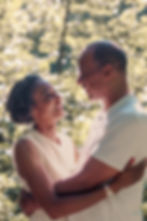 couples photos Brookside Gardens Wheaton Maryland DMV Huen Photography