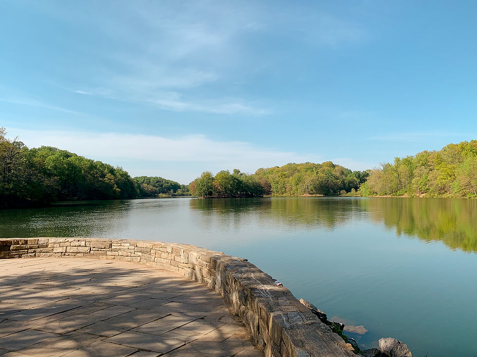 couples photos Rock Creek Regional Park Montgomery County Maryland Huen Photography