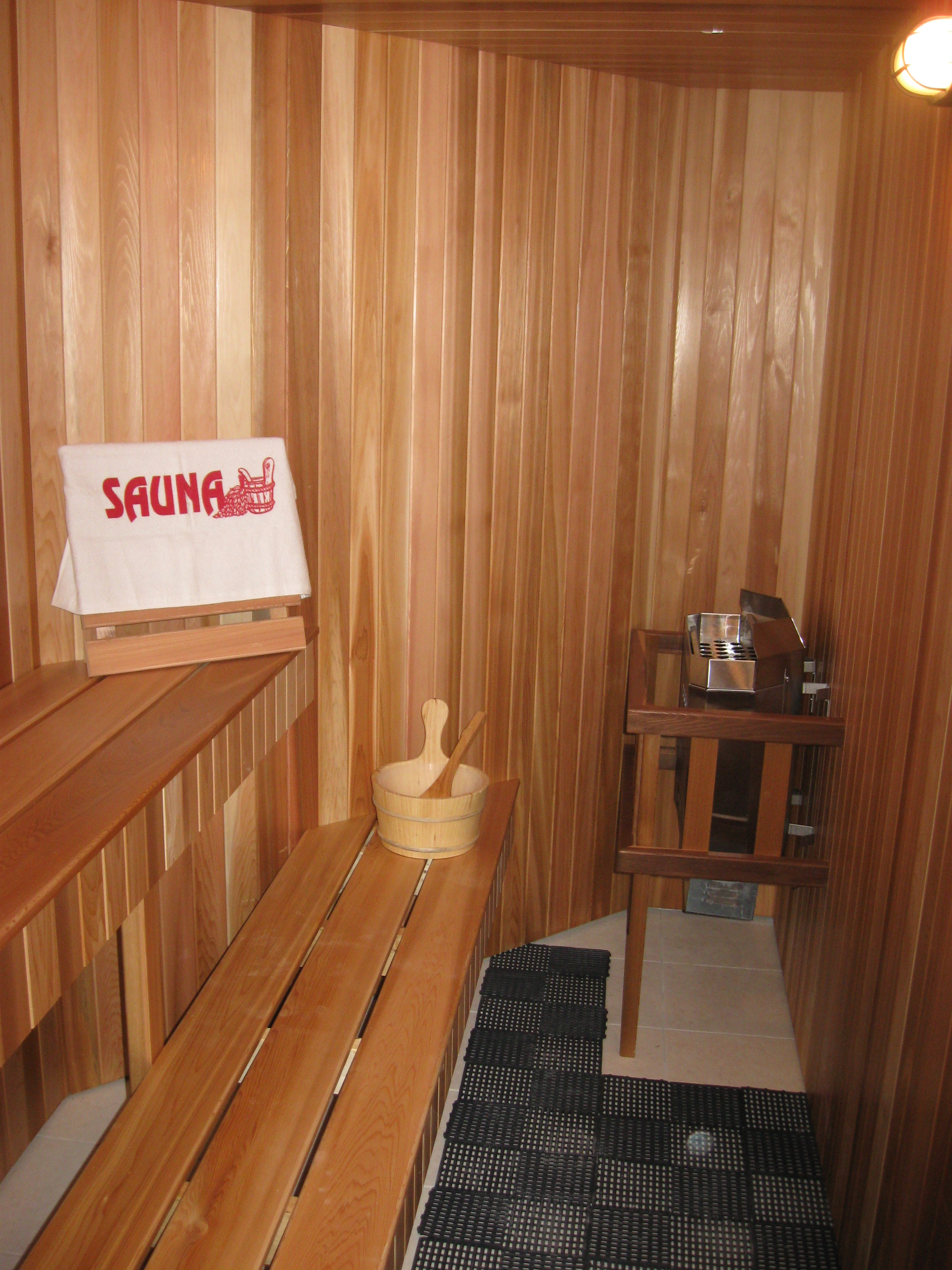 Chinook Saunas Ontario Chinook Hot Tubs & Saunas