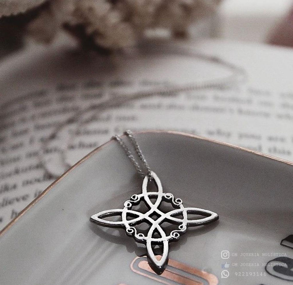 DIJE NUDO DE BRUJA y plata950