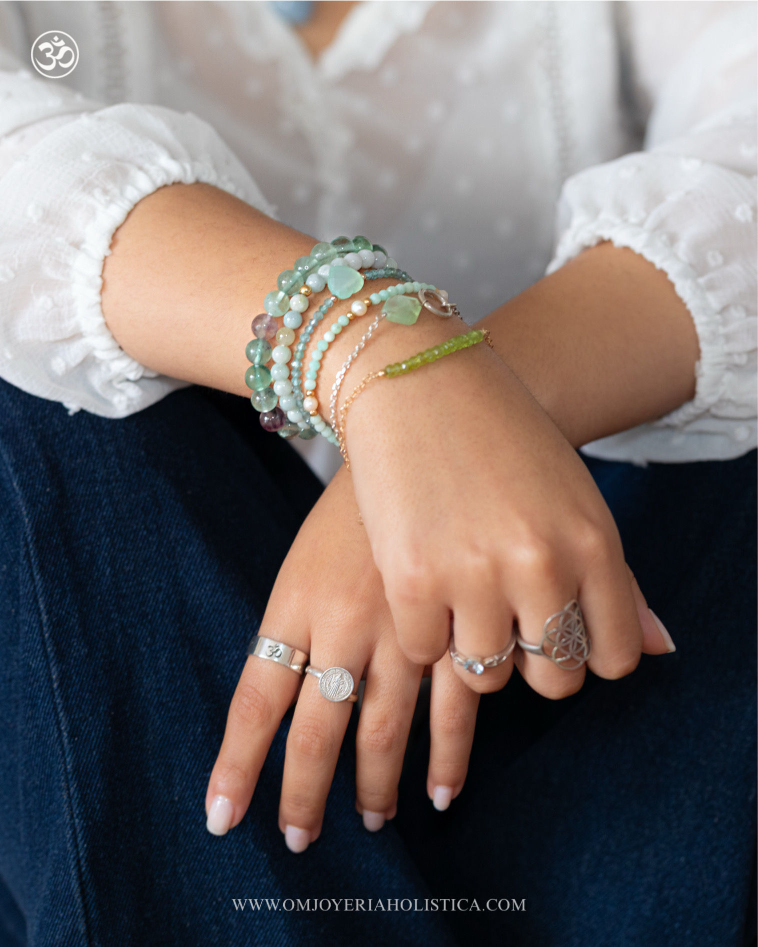 Pulsera Jade blanco triple enchape Oro24k