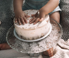 Fotograf, Fotografin, Andrea Johann Fotografie, Familienshooting, Familienfotografie, Kindershooting, Kinderfotografie, Familytime, Outdoorshooting, Sommershooting, Qualitytime, 1. Geburtstag, Cake Smash, Geburtstagskuchen, Geburtstagskind