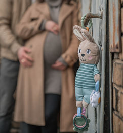 Andrea Johann Fotografie, Babybauch, Baby, Schwangerschaft, Schwangerschaftsshooting, Schwangerschaftskleid, Glück im Bauch, Liebe im Bauch, schwanger
