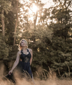 Andrea Johann, Andrea Johann Fotografie, Portrait, Portraitfotografie, Shooting, Shootingtime, Fotoshooting, Schönheit, Character, Pfalzgesichter, Shootingtime, Sunsetshooting, Sonnenuntergang, Paarshooting,