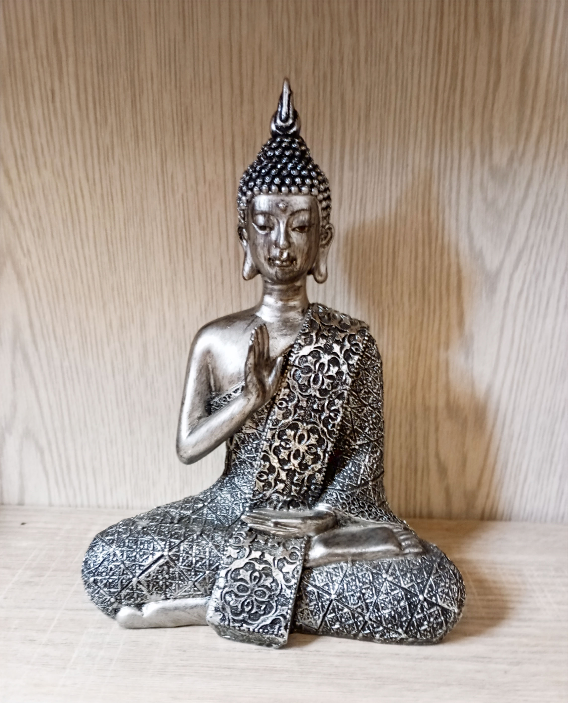 Bouddha thaïlandais argenté