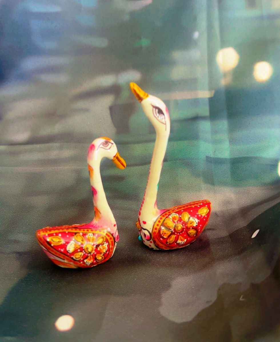 Handcrafted Swan Pair Couple Showpiece | Home Decor |