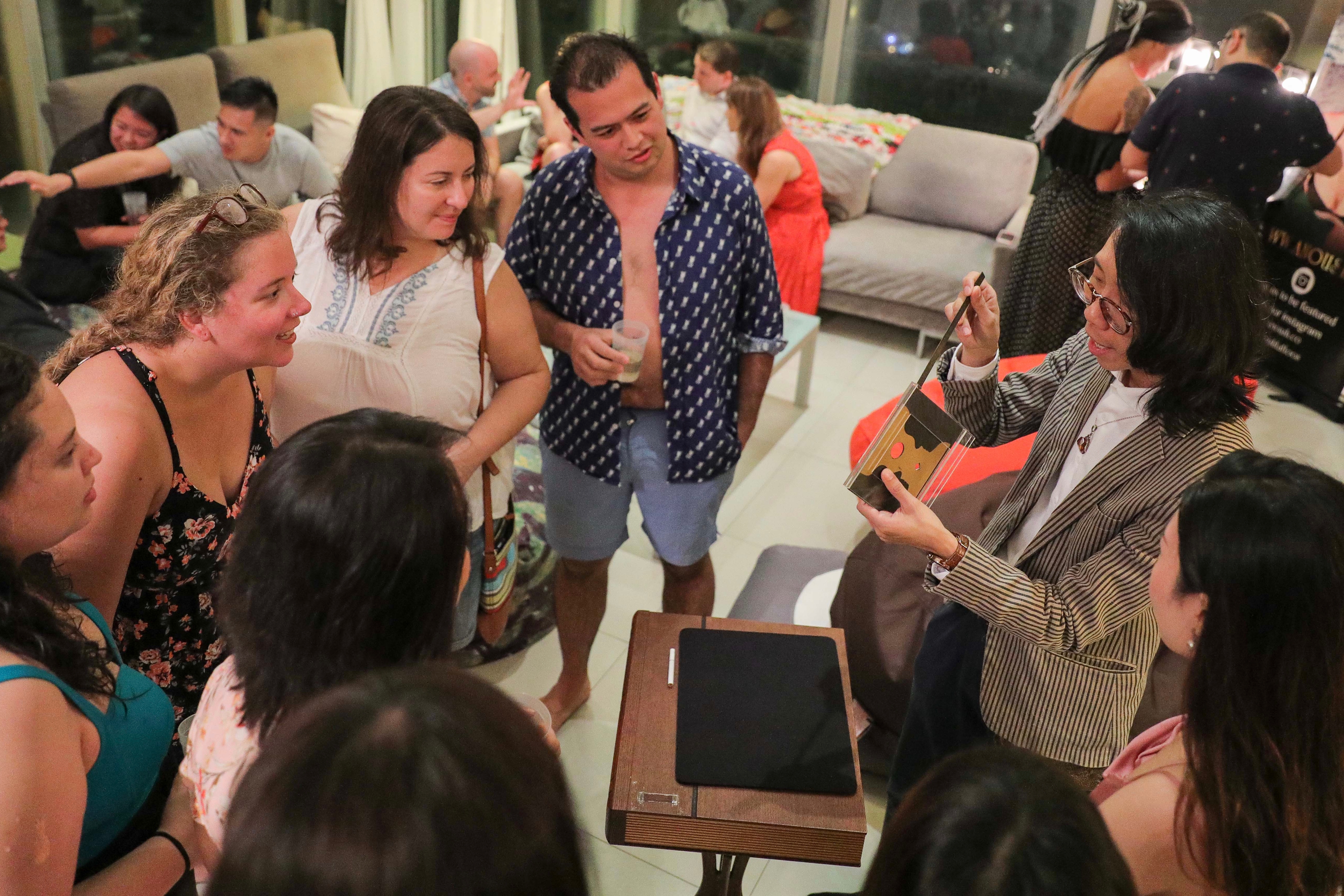 Magician Close-up Magic Hong Kong 20