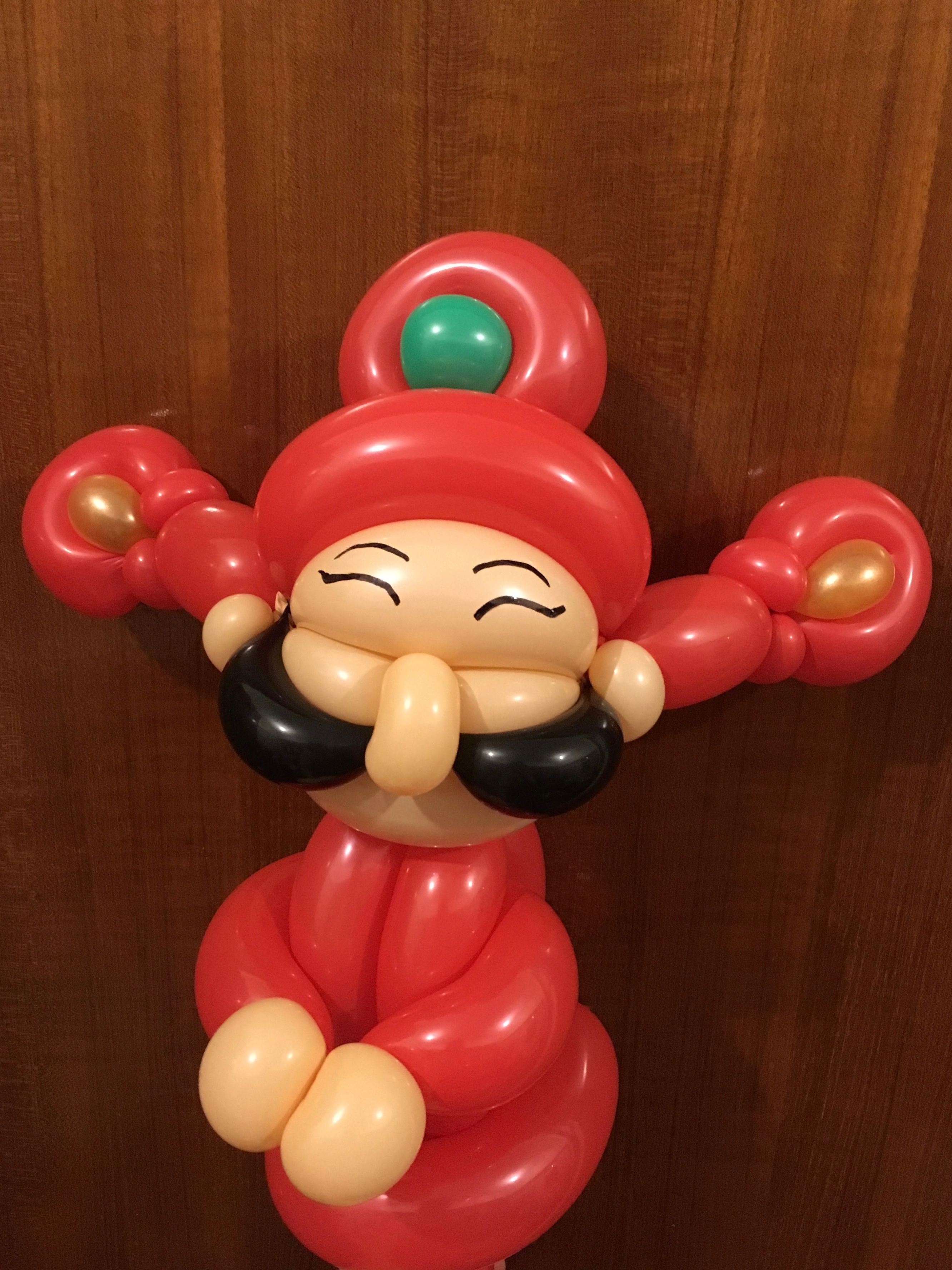 Magician Scarlet Balloon Decor 051