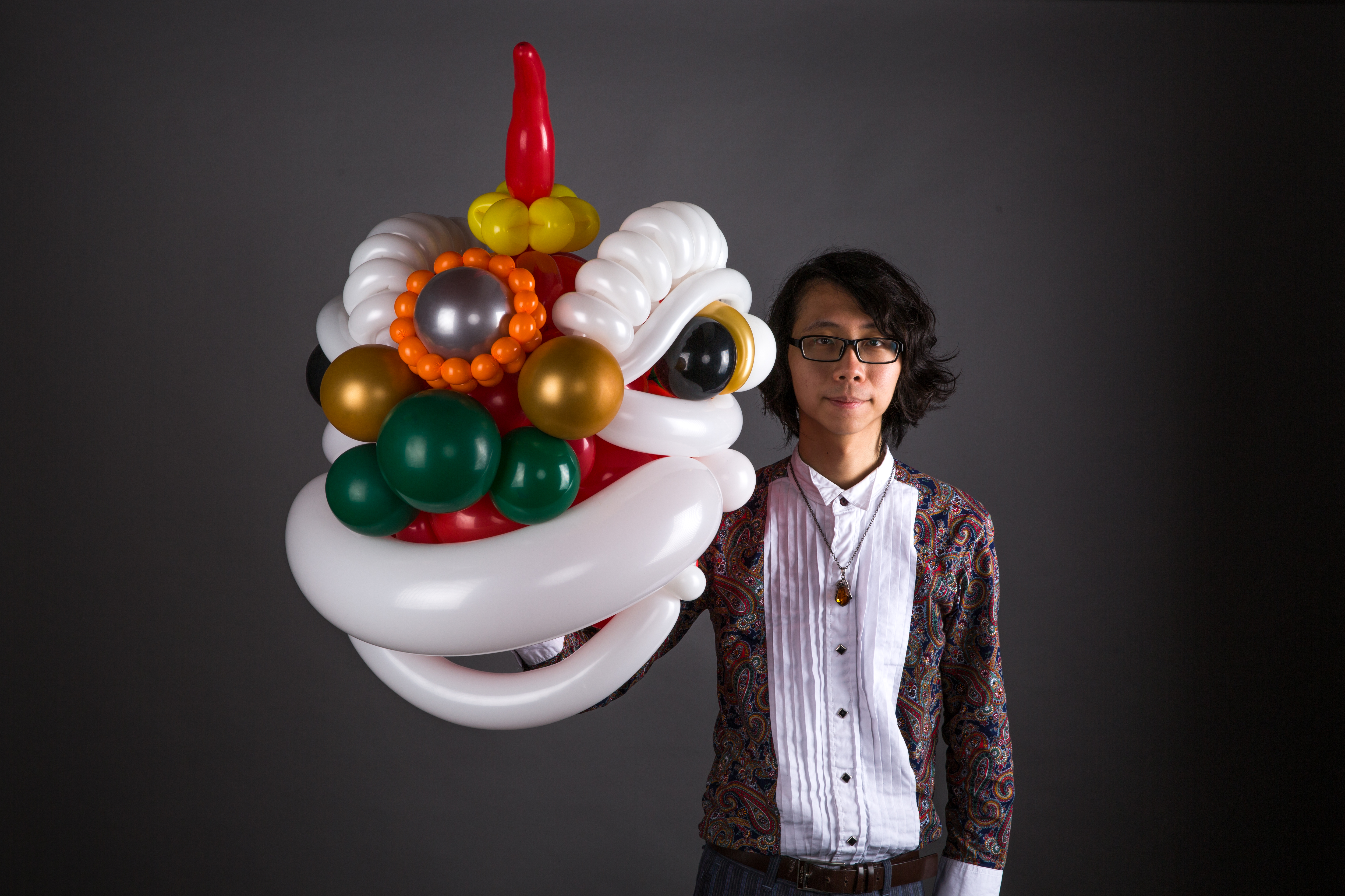 Magician Scarlet Balloon Decor 050