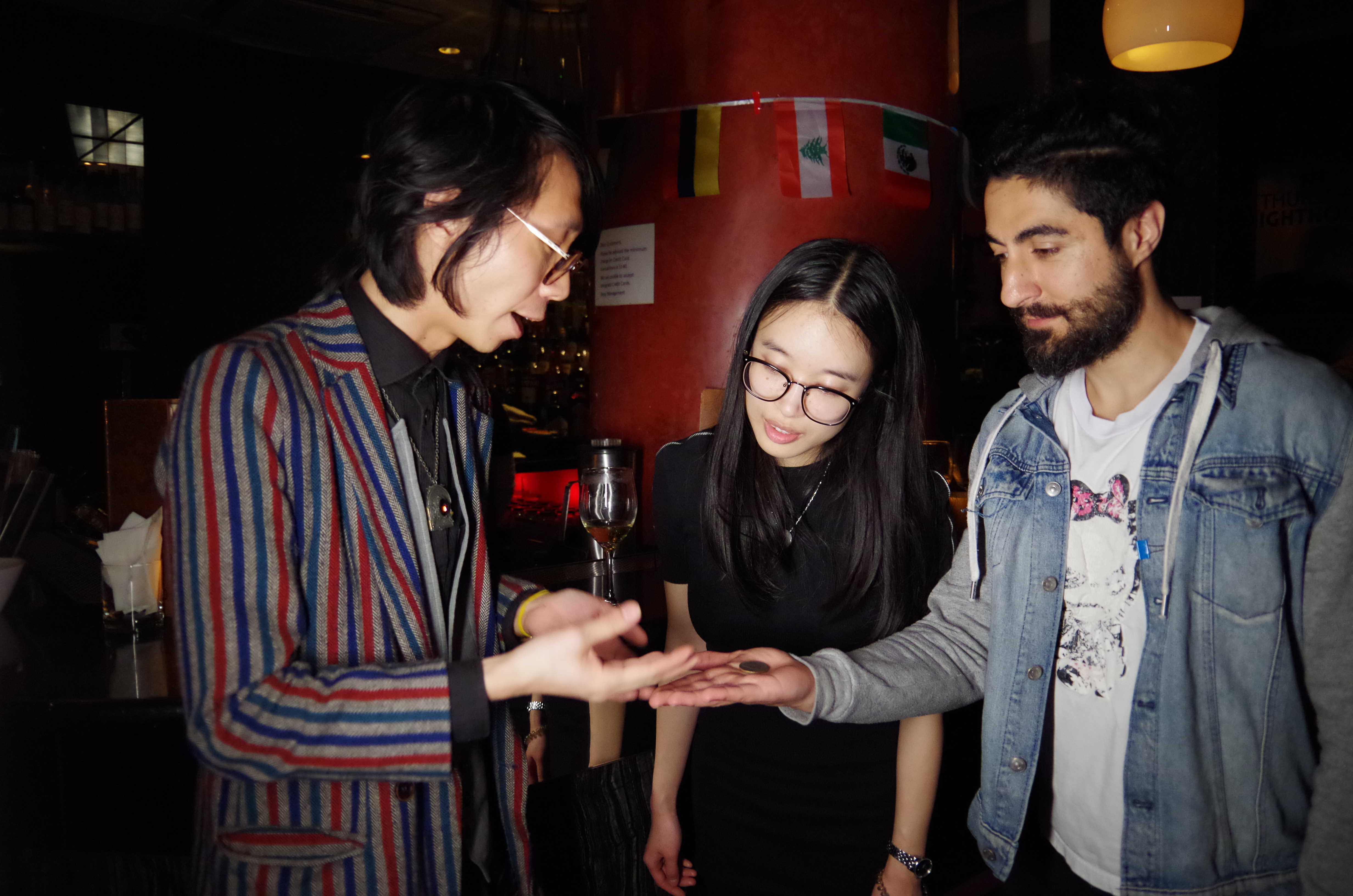 Magician Close-up Magic Hong Kong 24