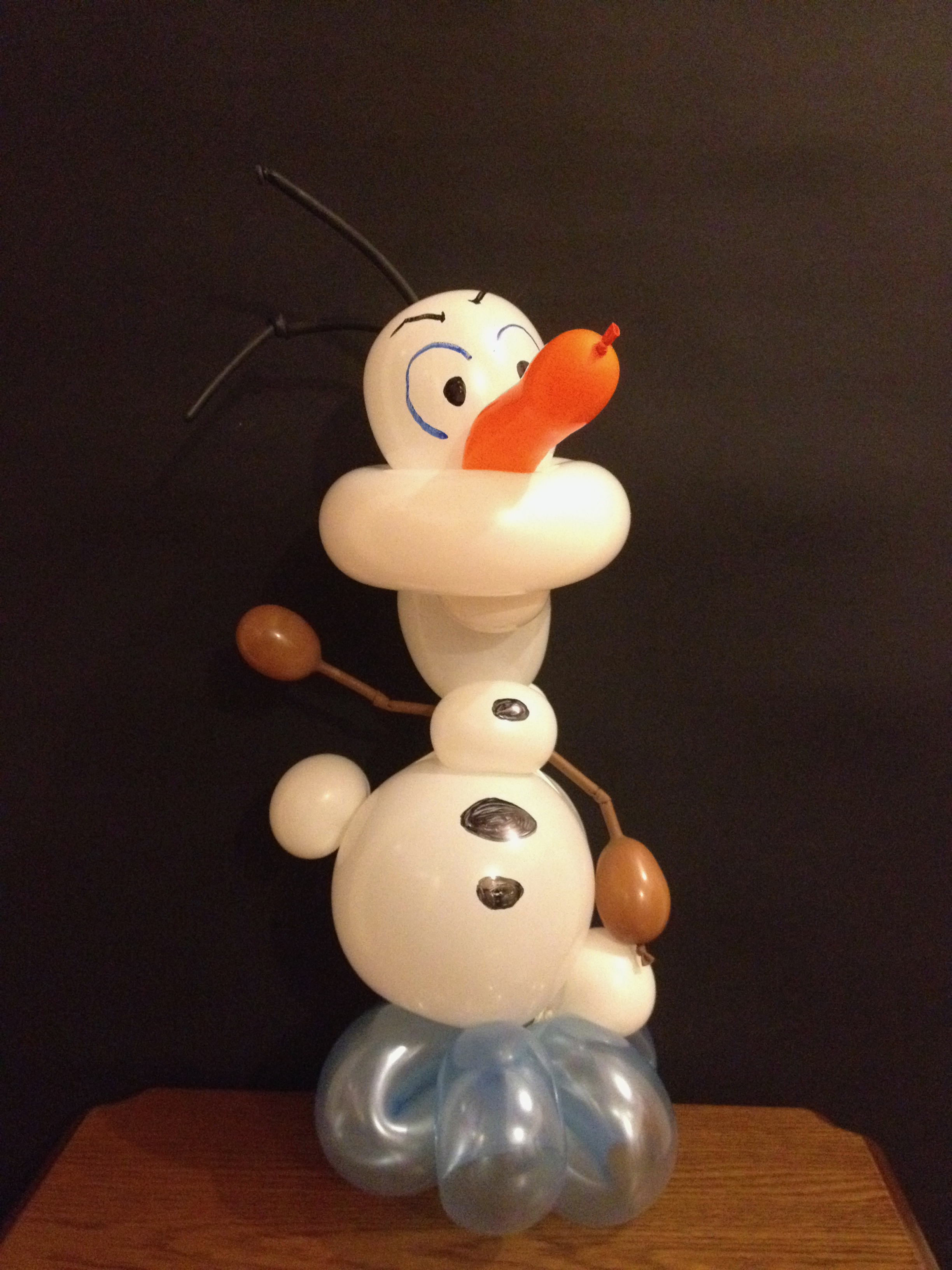 Magician Scarlet Balloon Decor 037