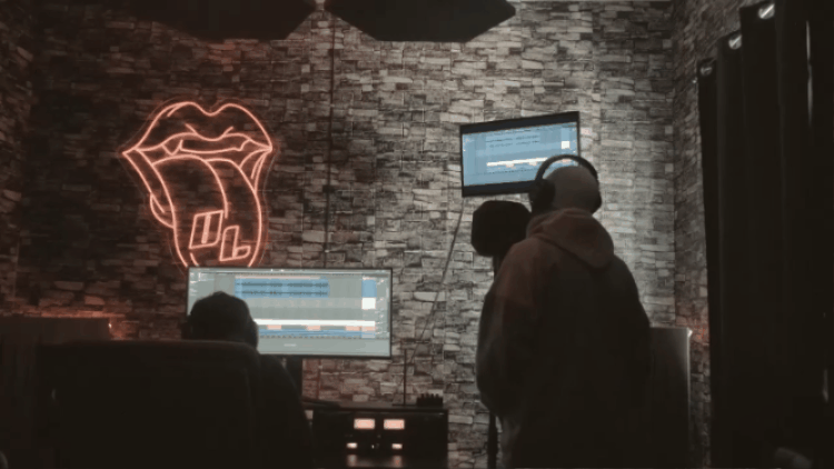 GIF Recording.gif