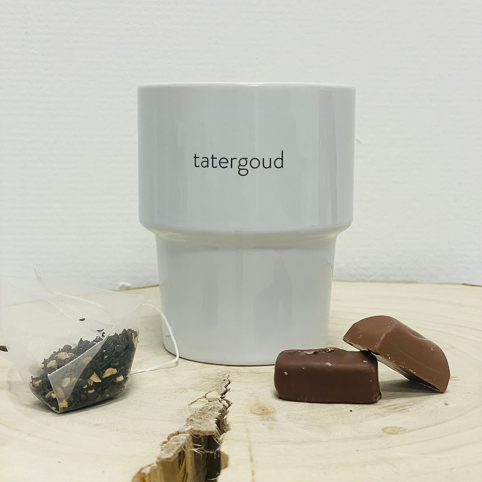 keramieken beker 'tatergoud'