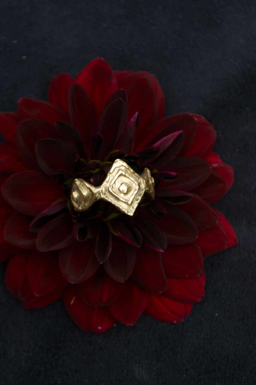 Thumbnail: karra ring