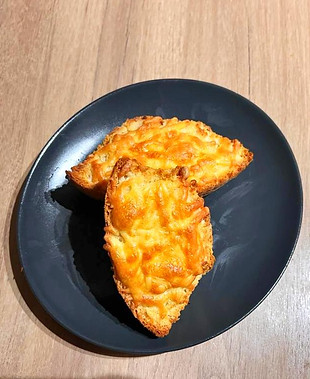 garlic bread.jpeg