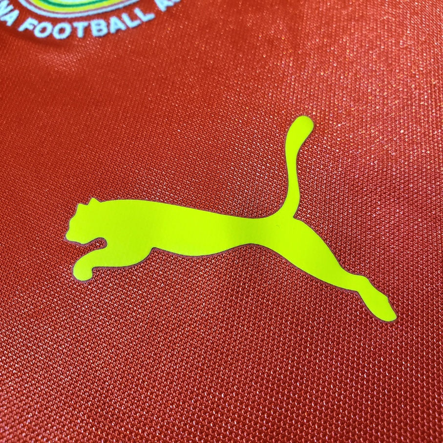 Miniatura: Gana 2008 Away