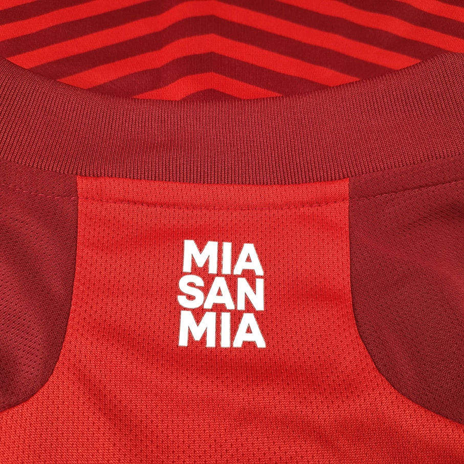 Miniatura: Bayern Munique 2021 Home M