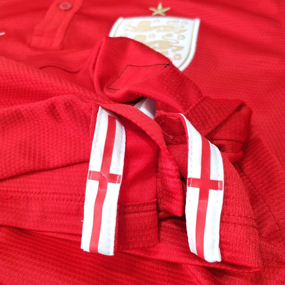 Miniatura: Inglaterra 2013 Away 150 Anos P 4/6