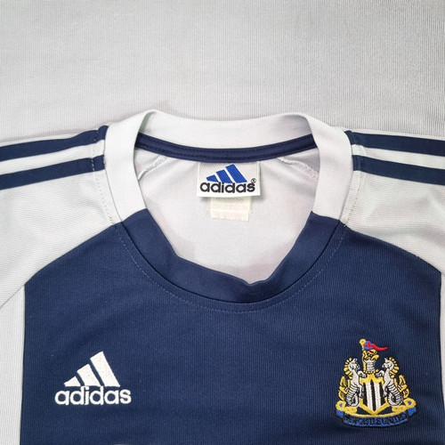 Newcastle 2002 Away | futclassics