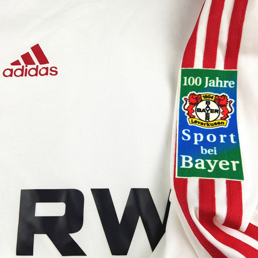 Miniatura: Bayer Leverkusen 2004 Away De Jogo #4 Juan