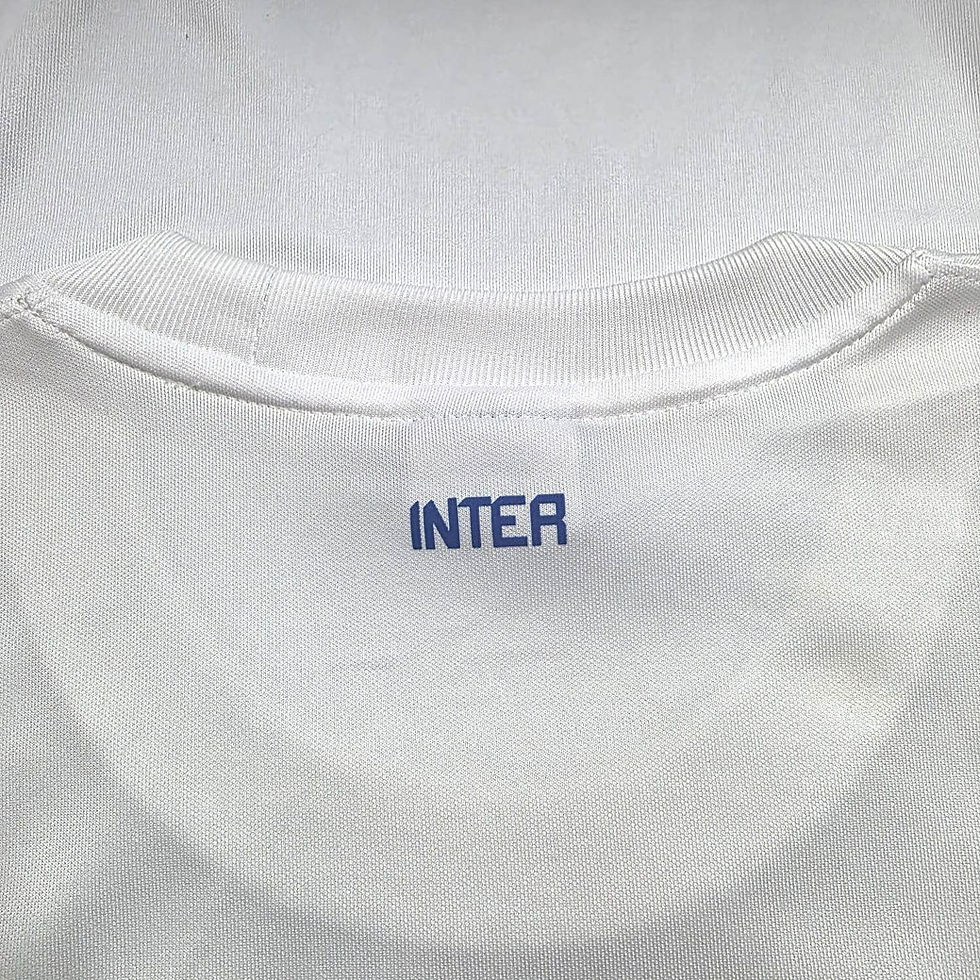 Miniatura: Inter de Milao 2010 Away