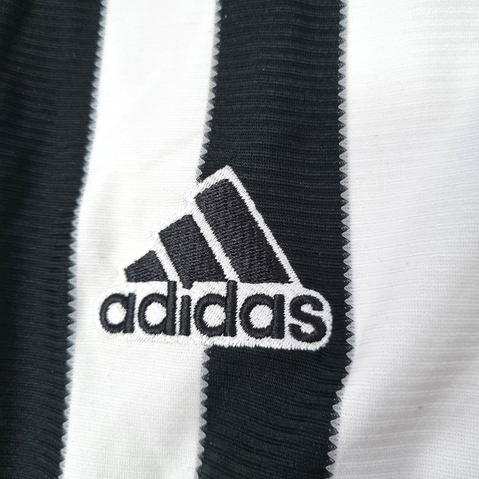 Miniatura: Juventus 2015 Home P 5/6