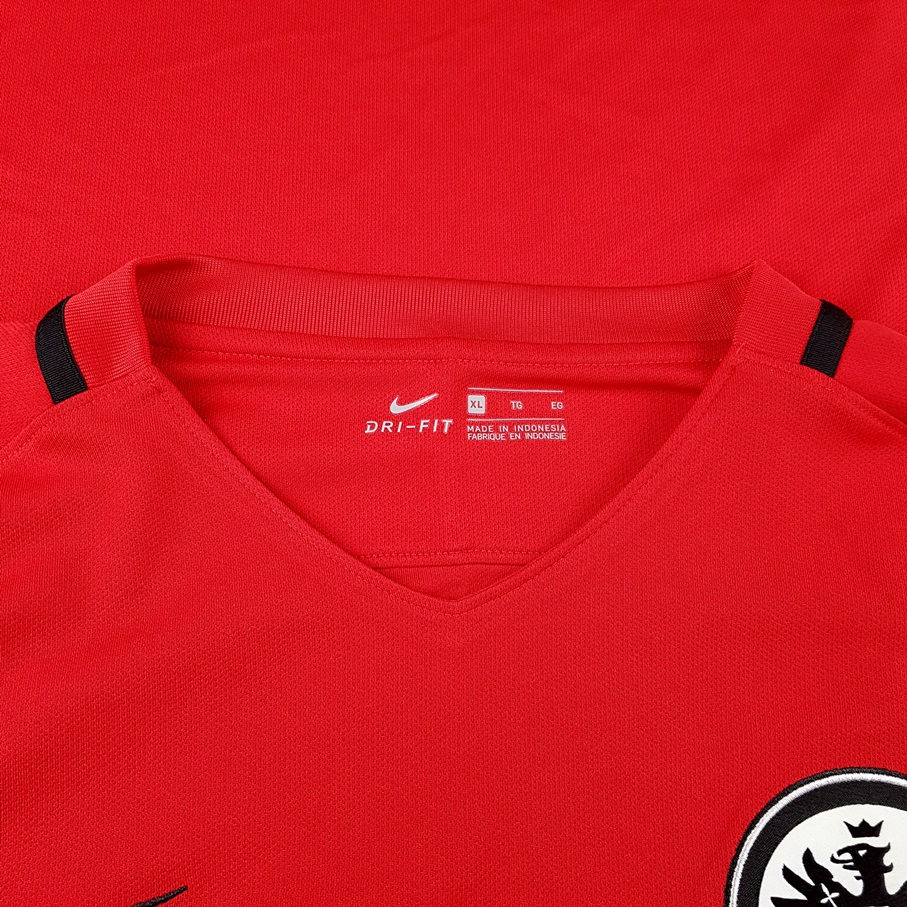 Miniatura: Eintracht Frankfurt 2016 Away