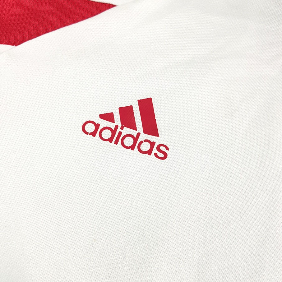 Miniatura: Bayer Leverkusen 2004 Away De Jogo #4 Juan