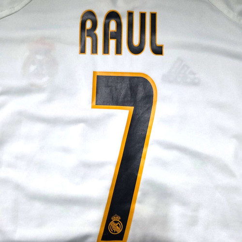 Real Madrid 2004 Home #7 Raul | futclassics