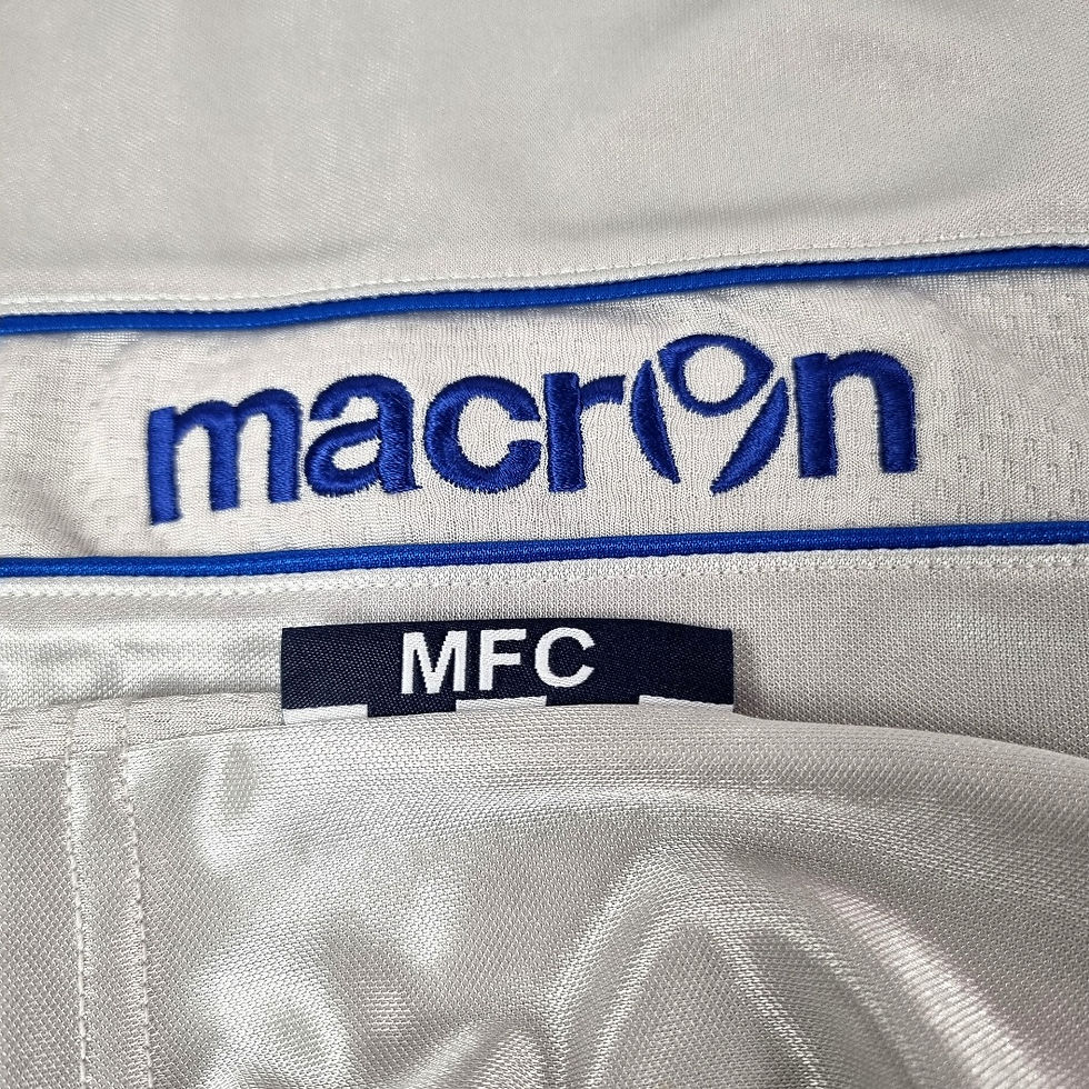 Miniatura: Millwall 2012 Away