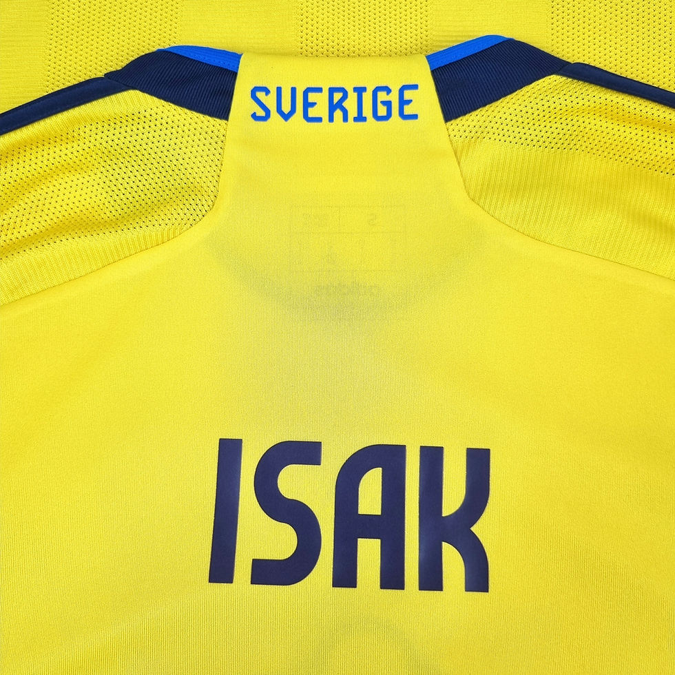 Miniatura: Suecia 2022 Home #9 Isak